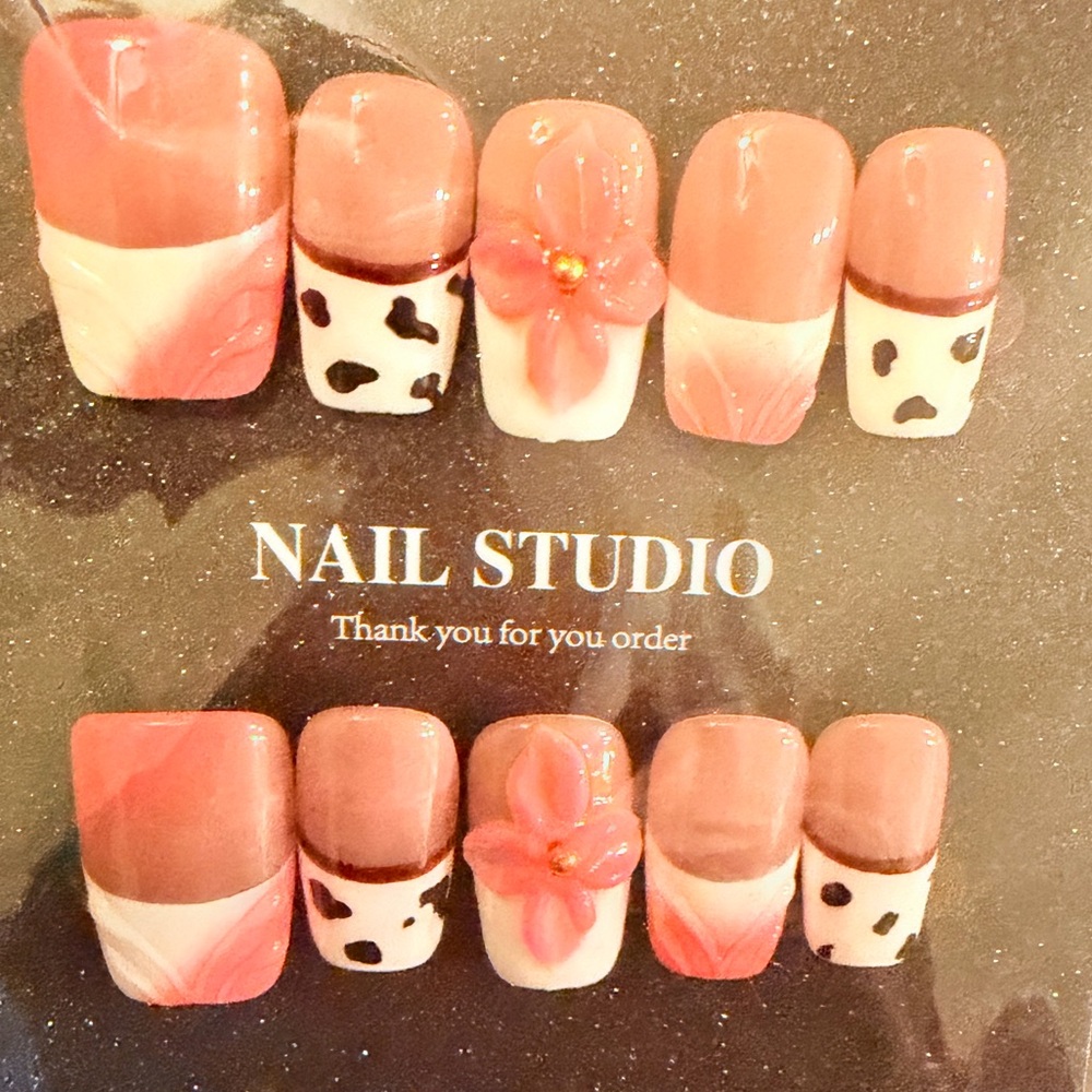 Pink and White Floral Handmade Press-On Nails